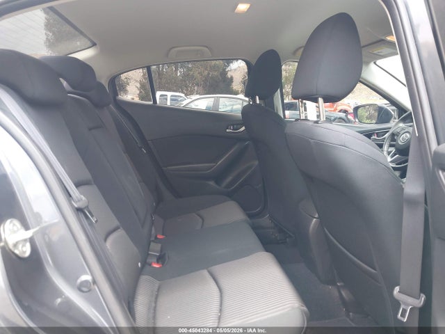 JM1BM1V72E1180639 Mazda Mazda3 I Touring