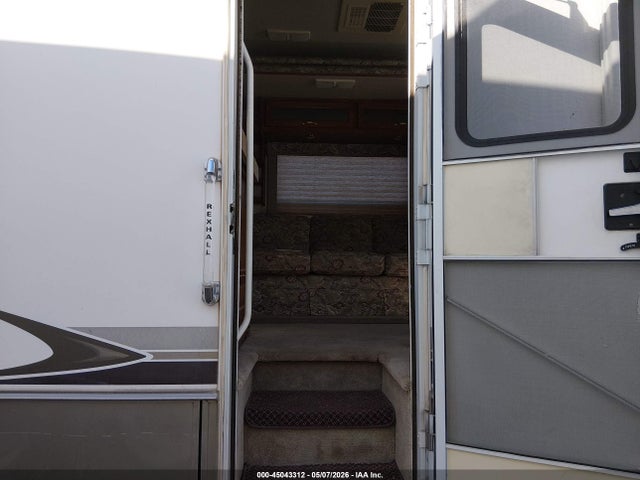 Продаж на аукціоні авто 2002 Workhorse Custom Chassis Motorhome Chassis W22, vin: 5B4MP67G723350252, номер лоту: 45043312