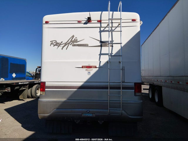 Продаж на аукціоні авто 2002 Workhorse Custom Chassis Motorhome Chassis W22, vin: 5B4MP67G723350252, номер лоту: 45043312
