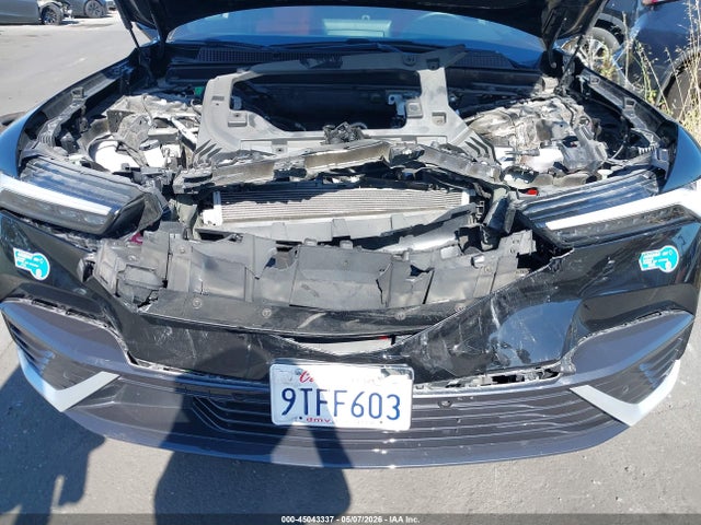2024 Acura Zdx A-spec მანქანა იყიდება აუქციონზე, vin: 4W5KHMRK4RZ515592, აუქციონის ნომერი: 45043337