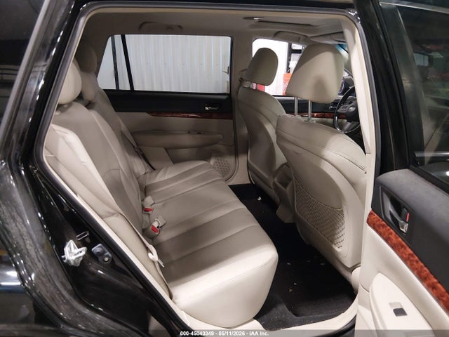 Продаж на аукціоні авто 2011 Subaru Outback 3.6r Limited, vin: 4S4BRDLCXB2314544, номер лоту: 45043349