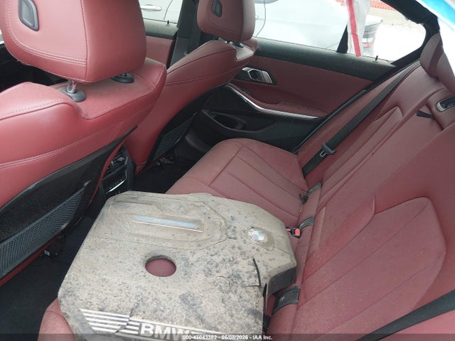 45043382 :رقم المزاد ، 3MW39FF00P8D06383 vin ، 2023 Bmw 330e مزاد بيع