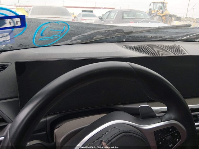 45043382 :رقم المزاد ، 3MW39FF00P8D06383 vin ، 2023 Bmw 330e مزاد بيع