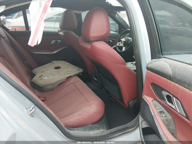45043382 :رقم المزاد ، 3MW39FF00P8D06383 vin ، 2023 Bmw 330e مزاد بيع