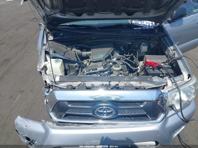 5TFJX4GNXFX045746 Toyota Tacoma Prerunner