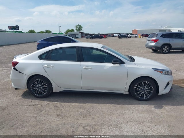 45043395 :رقم المزاد ، 3KPF54AD9PE635353 vin ، 2023 Kia Forte Gt-line مزاد بيع