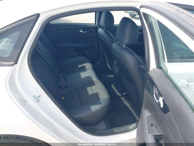 45043395 :رقم المزاد ، 3KPF54AD9PE635353 vin ، 2023 Kia Forte Gt-line مزاد بيع