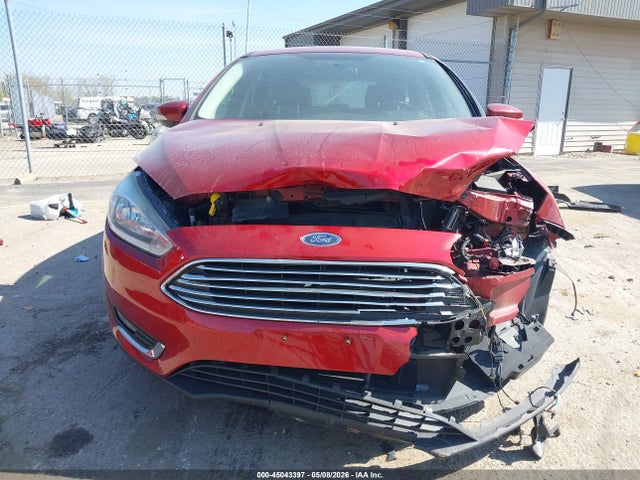 Ford Focus Titanium 2015 1FADP3N26FL312412 Image 13