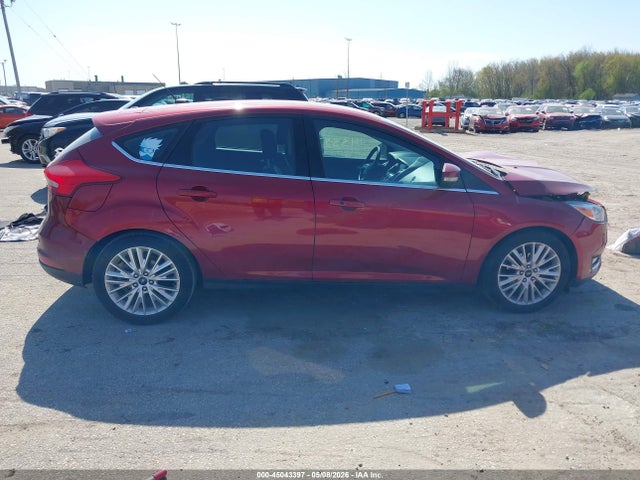 Ford Focus Titanium 2015 1FADP3N26FL312412 Image 14