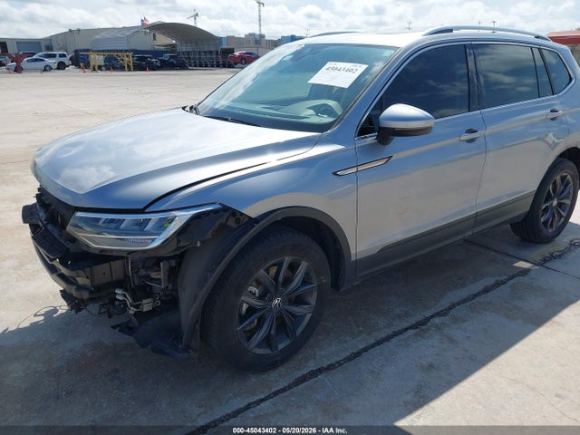 3VVNB7AX5PM053922 Volkswagen Tiguan 2.0t Se