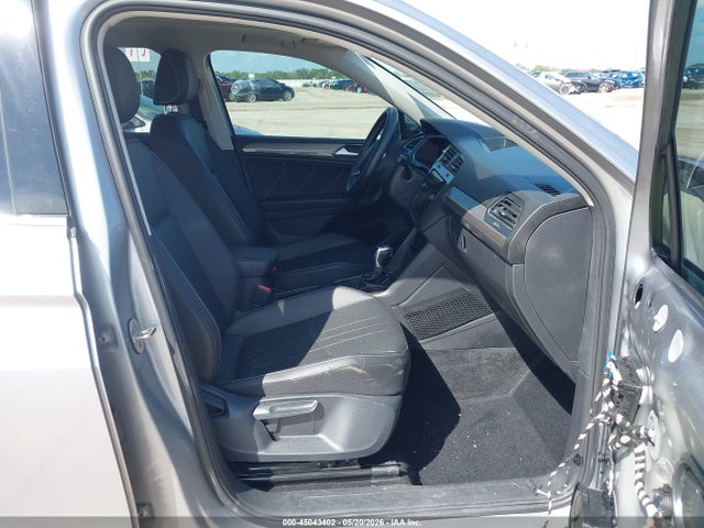 3VVNB7AX5PM053922 Volkswagen Tiguan 2.0t Se