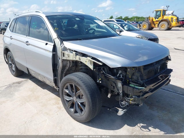 3VVNB7AX5PM053922 Volkswagen Tiguan 2.0t Se