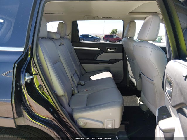 Aukcja sprzedaży 2017 Toyota Highlander Xle, vin: 5TDJZRFH2HS511732, numer aukcji: 45043408
