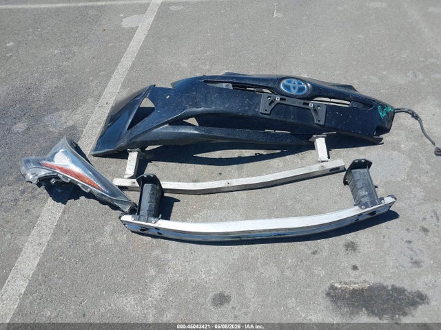 JTDKARFU6H3051761 Toyota Prius Three Touring