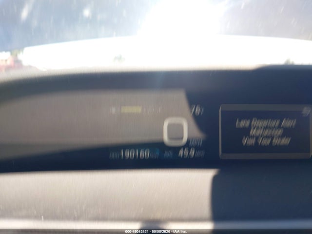JTDKARFU6H3051761 Toyota Prius Three Touring
