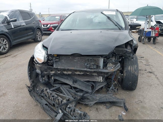 2013 Ford Focus Se მანქანა იყიდება აუქციონზე, vin: 1FADP3F25DL226343, აუქციონის ნომერი: 45043425