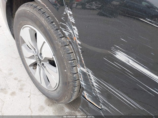 Aukcja sprzedaży 2017 Kia Optima Hybrid, vin: KNAGT4LEXH5011247, numer aukcji: 45043428