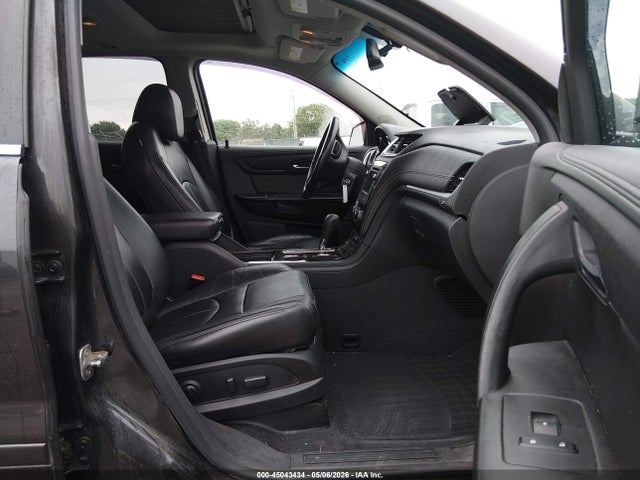 1GNKVHKD7HJ315061 Chevrolet Traverse 2lt