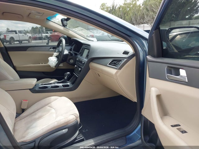 45043439 :رقم المزاد ، 5NPE24AF4GH308392 vin ، 2016 Hyundai Sonata Se مزاد بيع