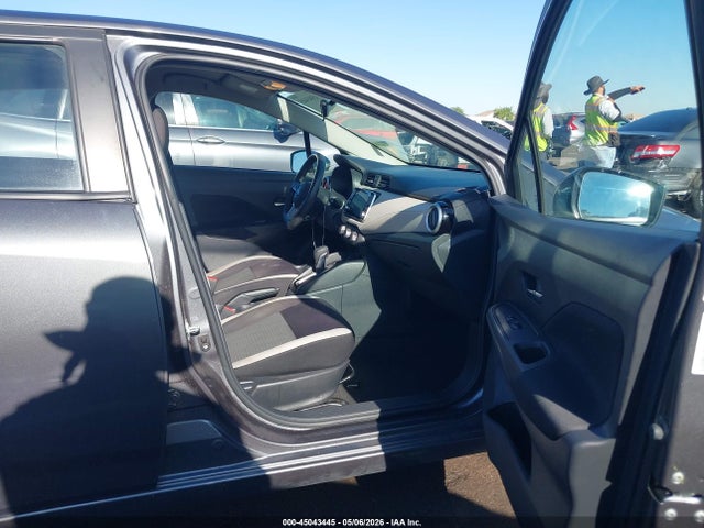 3N1CN8EV9ML922358 Nissan Versa Sv Xtronic Cvt
