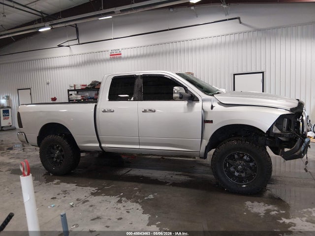 2017 Ram 1500 Big Horn  4x4 6'4 Box მანქანა იყიდება აუქციონზე, vin: 1C6RR7GT2HS503557, აუქციონის ნომერი: 45043463