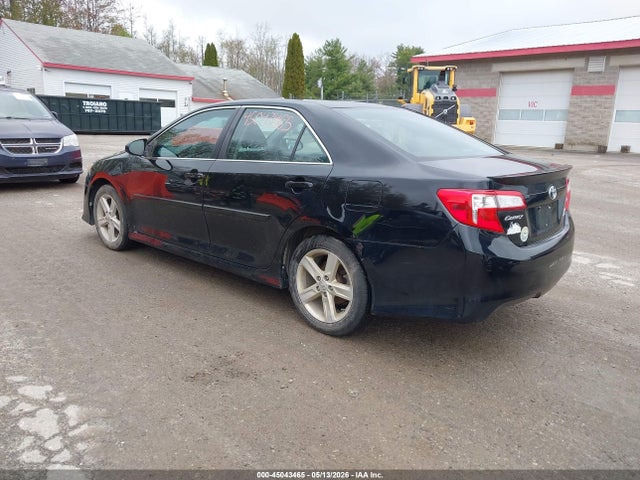 45043465 :رقم المزاد ، 4T1BF1FK1DU663335 vin ، 2013 Toyota Camry Se مزاد بيع