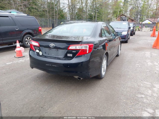 45043465 :رقم المزاد ، 4T1BF1FK1DU663335 vin ، 2013 Toyota Camry Se مزاد بيع