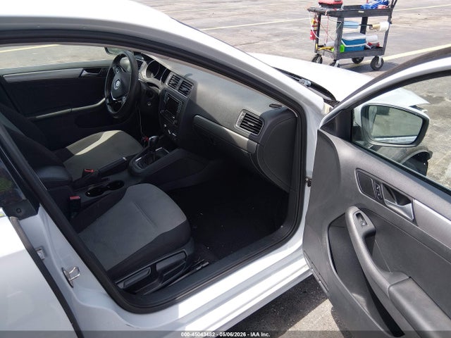 45043482 :رقم المزاد ، 3VW2B7AJ8HM369312 vin ، 2017 Volkswagen Jetta 1.4t S مزاد بيع