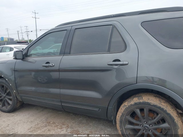 Ford EXPLORER XLT 2018 1FM5K7D86JGA68929 Image 15