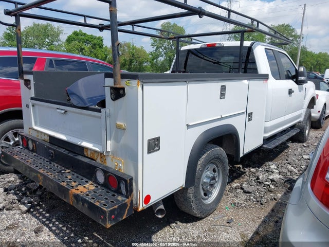 2017 Ford F-250 Xl მანქანა იყიდება აუქციონზე, vin: 1FD7X2B6XHEE87449, აუქციონის ნომერი: 45043502