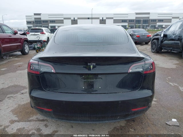 Tesla Model 3 Long Range/mid Range 2018 5YJ3E1EA7JF089610 Image 15