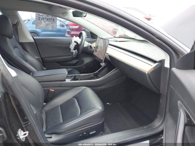 Tesla Model 3 Long Range/mid Range 2018 5YJ3E1EA7JF089610 Image 5