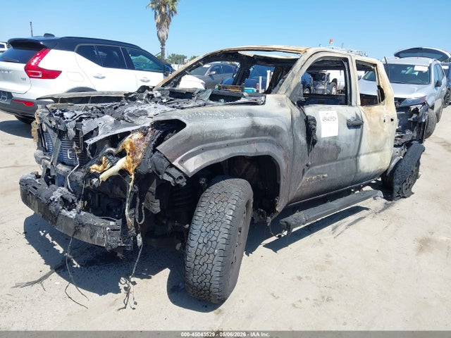 3TMLB5JN5RM067444 Toyota Tacoma Trd Off Road
