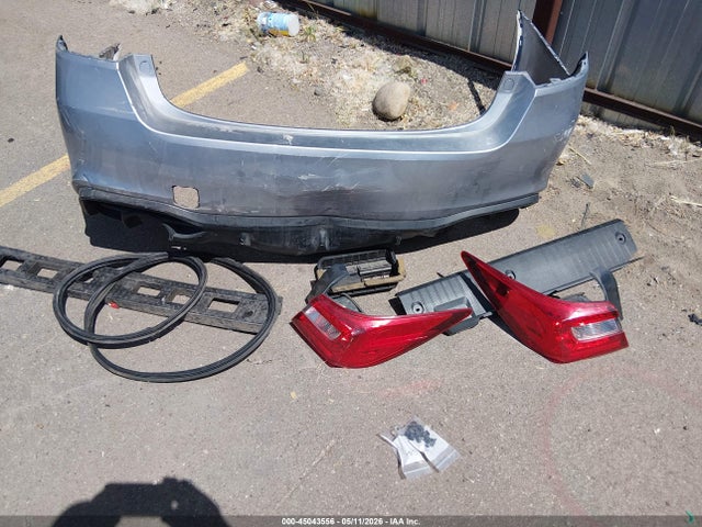 Subaru Legacy 2.5i 2018 4S3BNAA66J3045415 Image 12