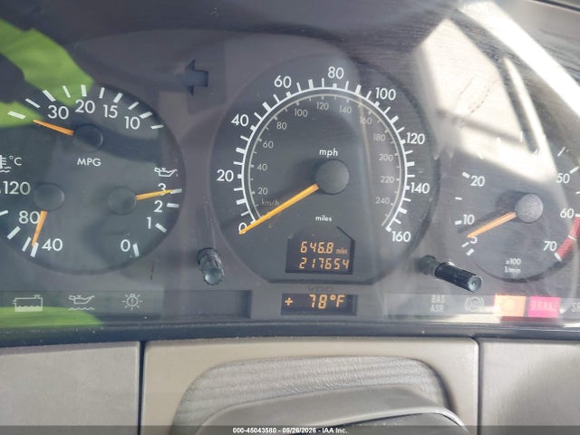 45043580 :رقم المزاد ، WDBGA43G9XA430009 vin ، 1999 Mercedes-benz S 420 مزاد بيع
