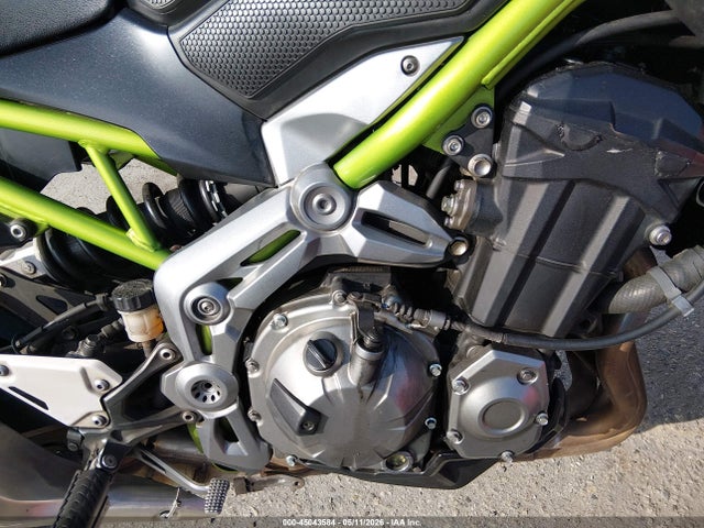JKAZR2B14KA027370 Kawasaki ZR900