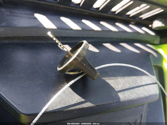 1HFVE06A1M4100264 Honda SXS1000 S4