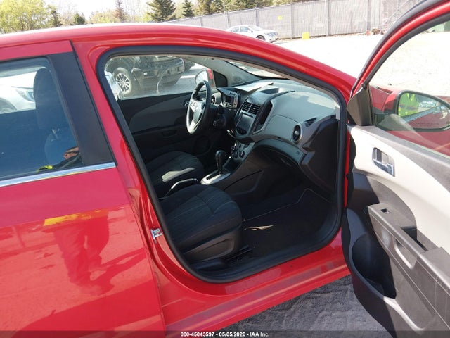 45043597 :رقم المزاد ، 1G1JC5SH5E4213515 vin ، 2014 Chevrolet Sonic Lt Auto مزاد بيع