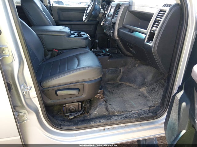 Продаж на аукціоні авто 2017 Ram 3500 Tradesman  4x4 8' Box, vin: 3C63R3GL6HG552430, номер лоту: 45043606