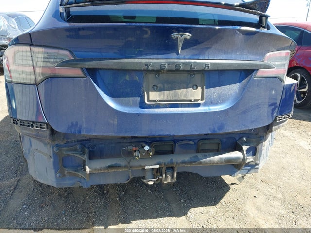 45043610 :رقم المزاد ، 7SAXCBE54NF349566 vin ، 2022 Tesla Model X Dual Motor All-wheel Drive مزاد بيع