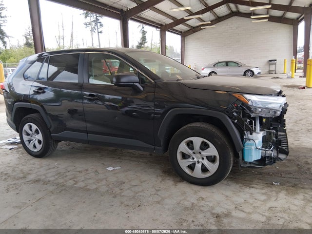 2T3F1RFV1RW444625 Toyota RAV4 LE