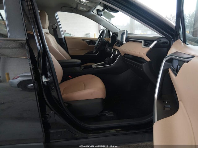 2T3F1RFV1RW444625 Toyota RAV4 LE