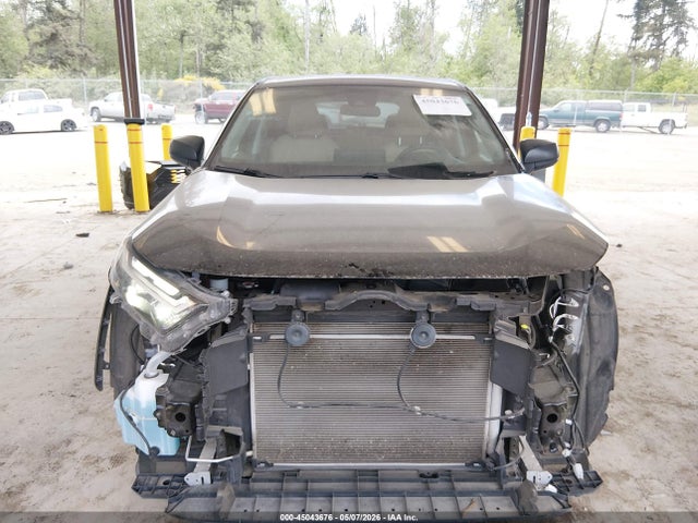 2T3F1RFV1RW444625 Toyota RAV4 LE