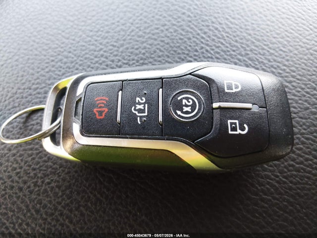 45043679 :رقم المزاد ، 1FTEW1CG1FKE46089 vin ، 2015 Ford F-150 Lariat مزاد بيع