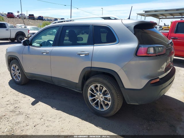45043682 :رقم المزاد ، 1C4PJMLB7KD226922 vin ، 2019 Jeep Cherokee Latitude Plus 4x4 مزاد بيع