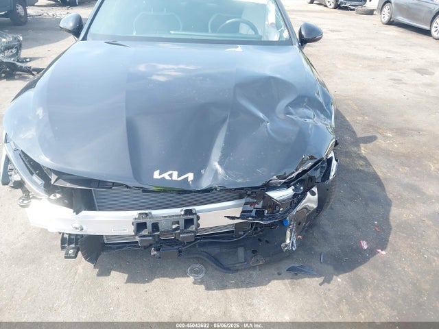 2026 Kia K5 Gt-line Fwd მანქანა იყიდება აუქციონზე, vin: KNAG64J72T5452665, აუქციონის ნომერი: 45043692