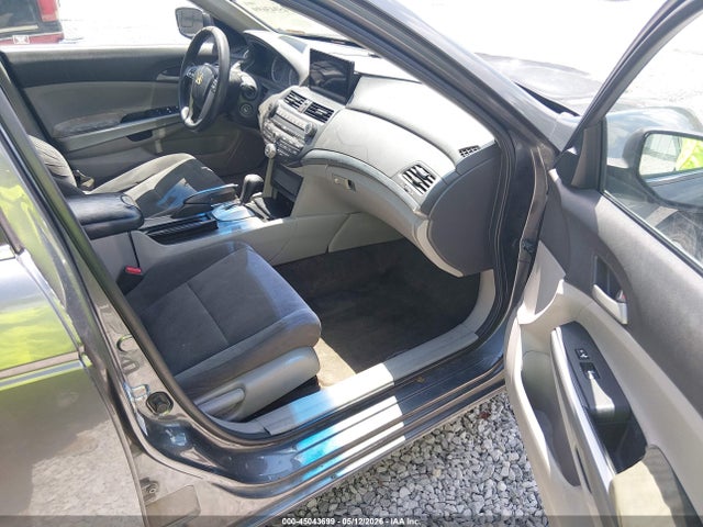 45043699 :رقم المزاد ، 1HGCP2F72AA063817 vin ، 2010 Honda Accord 2.4 Ex مزاد بيع
