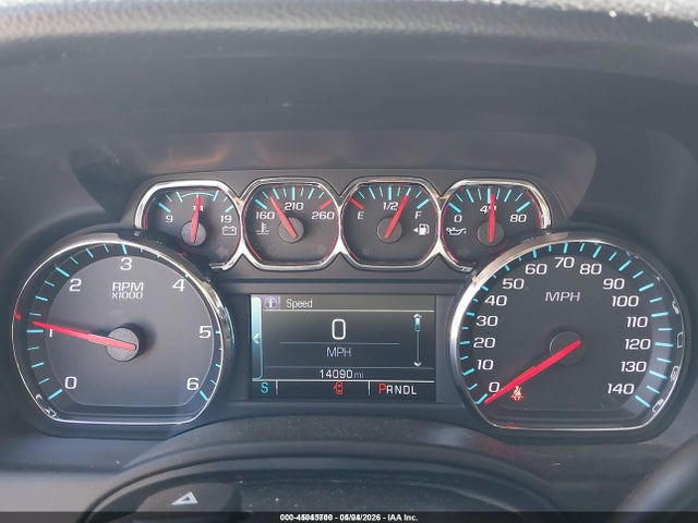 Продажа на аукционе авто 2018 Chevrolet Tahoe Ls, vin: 1GNSKAEC5JR325761, номер лота: 45043700