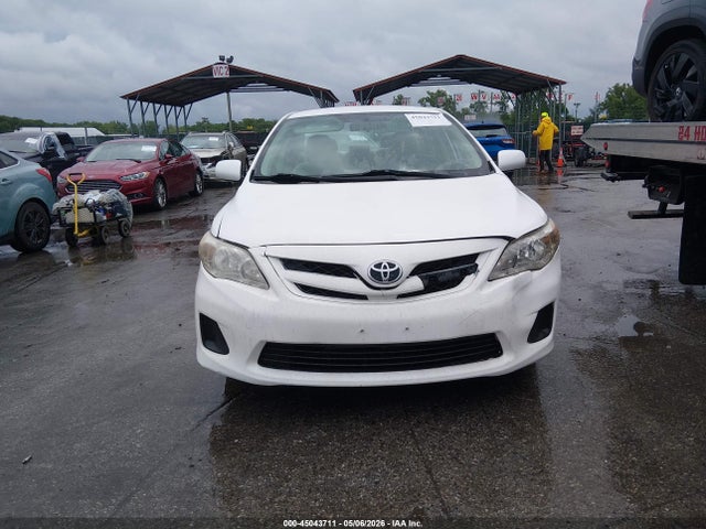 2011 Toyota Corolla Le მანქანა იყიდება აუქციონზე, vin: 2T1BU4EEXBC660631, აუქციონის ნომერი: 45043711