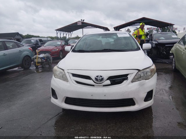 2011 Toyota Corolla Le მანქანა იყიდება აუქციონზე, vin: 2T1BU4EEXBC660631, აუქციონის ნომერი: 45043711